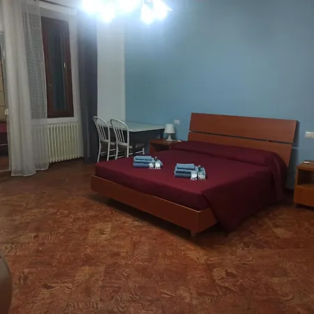 Casa Regina בית הארחה